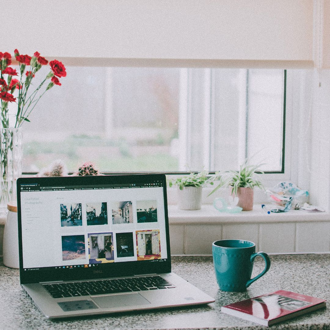 Aménagez un espace de télétravail confortable et productif, même avec peu d'espace.